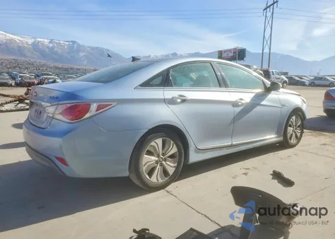 2013 Hyundai Sonata Hybrid z USA, uszkodzony, nr VIN KMHEC4A45DA072460